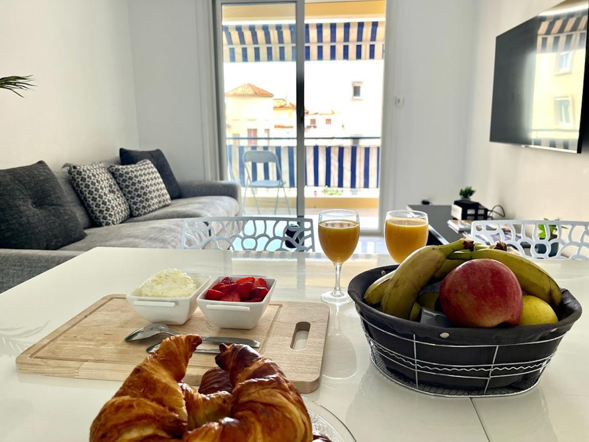 Apartment 3 bedrooms 3 min to beach