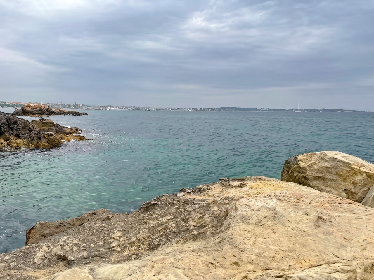 Vue mer · Piscine, Tennis, Plage · Proche Cannes - Photo 23
