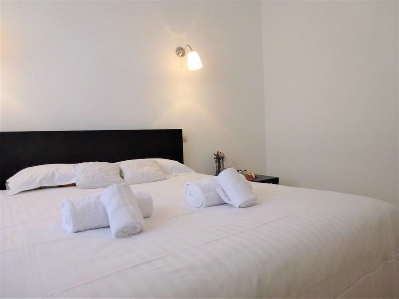 Chic Riviera Apartment on Promenade des Anglais - Photo 27